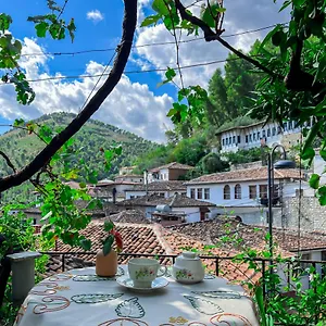 house-nikas.albaniahotels.org/